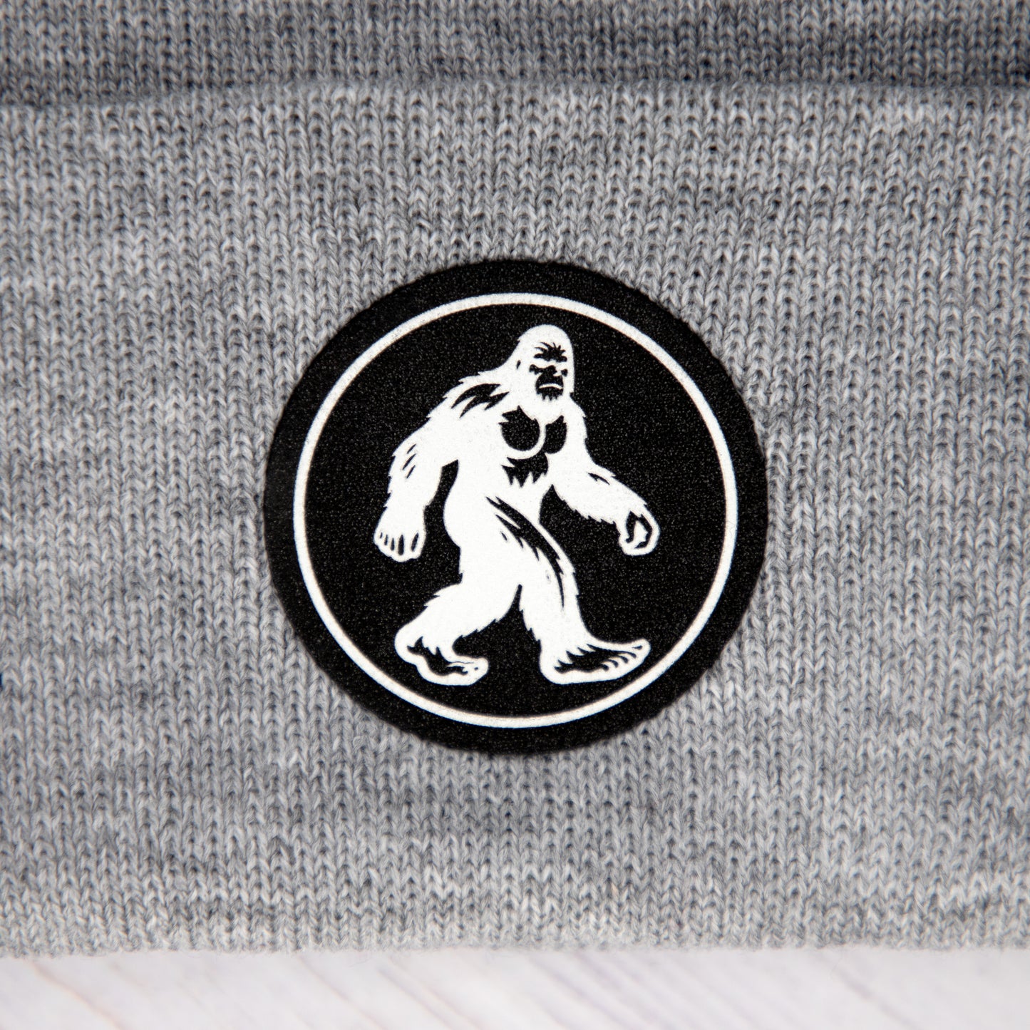 POM-POM YETI BEANIE