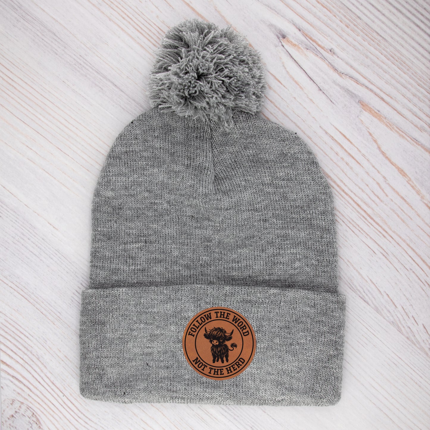 POM-POM HIGHLAND COW BEANIE