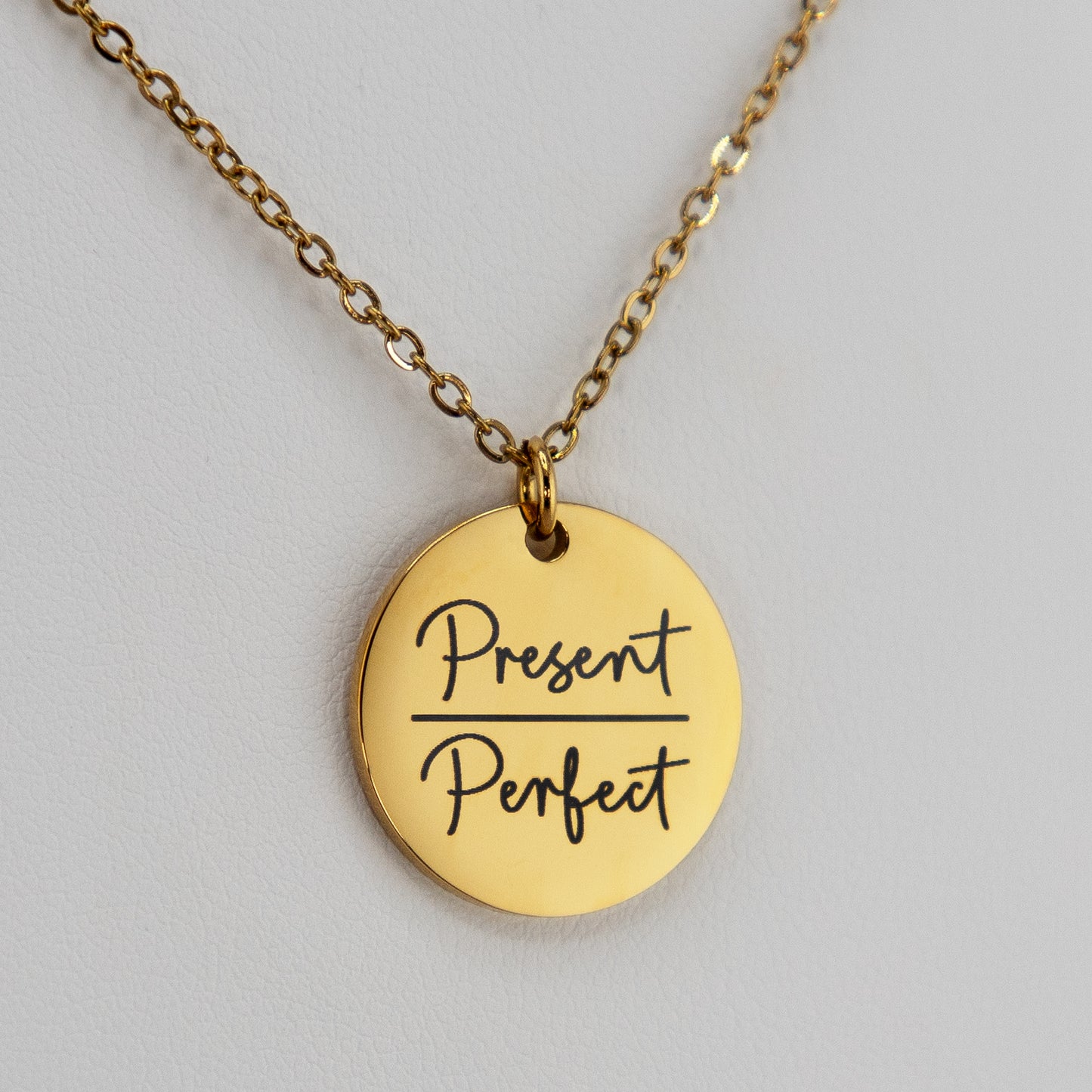 PRESENT OVER PERFECT NECKLACE