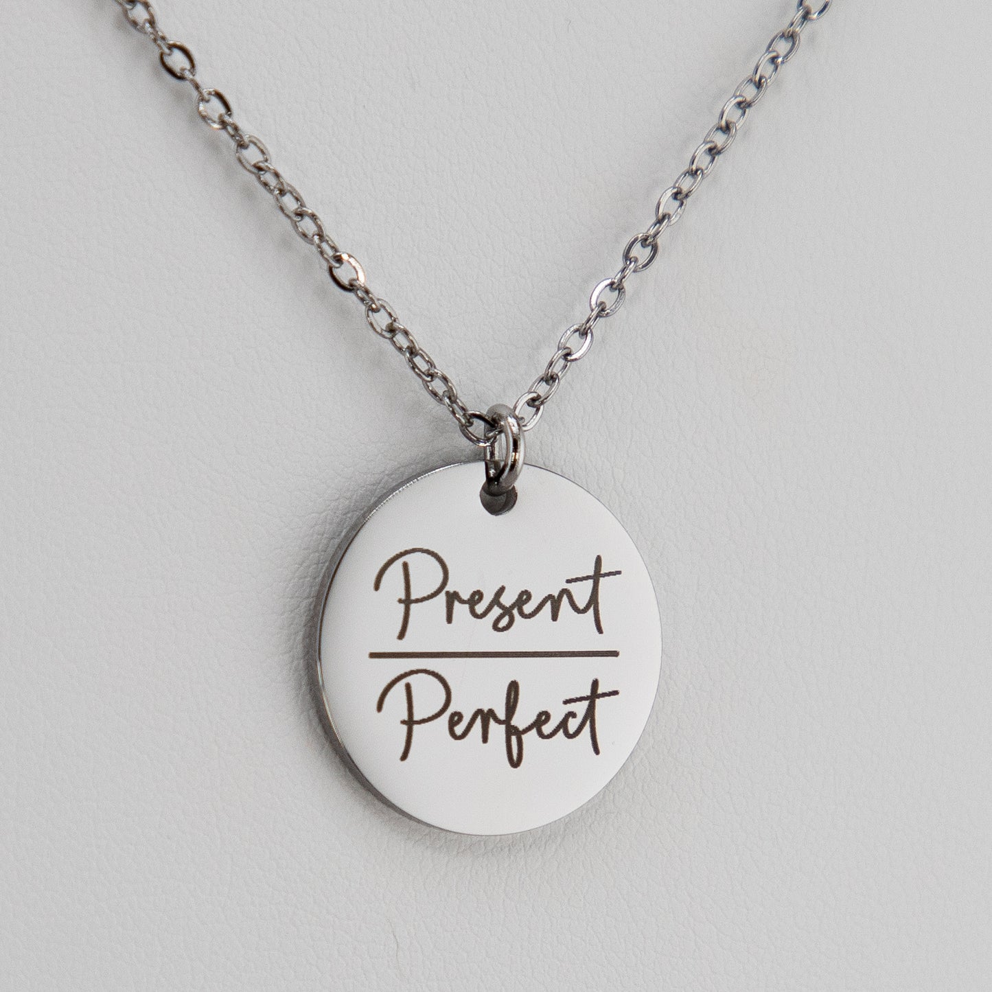 PRESENT OVER PERFECT NECKLACE